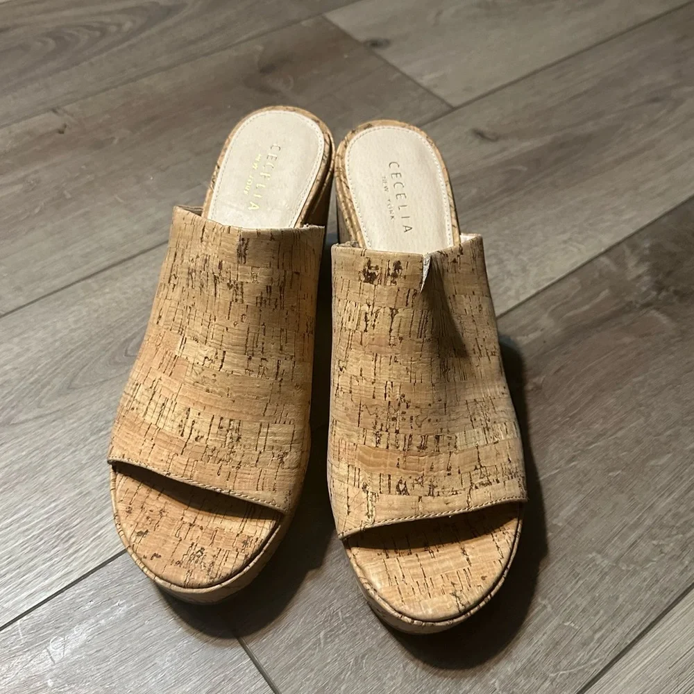 Cecilia New York Frost Cork Espadrille Platform Mule 10.5 NWOB